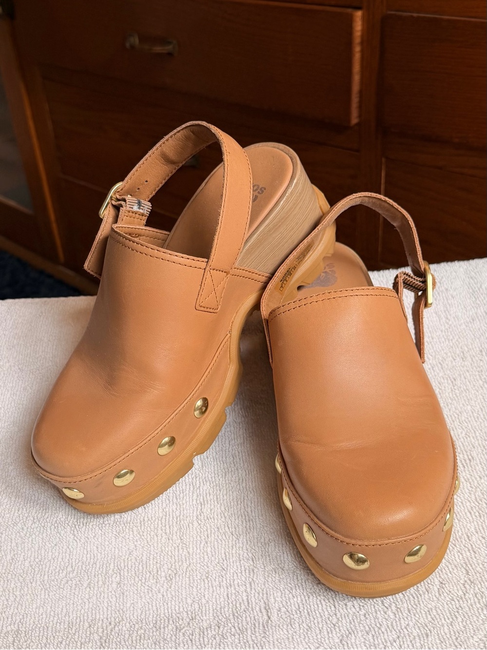 Sorel Tan Leather Studded Slingback Clogs